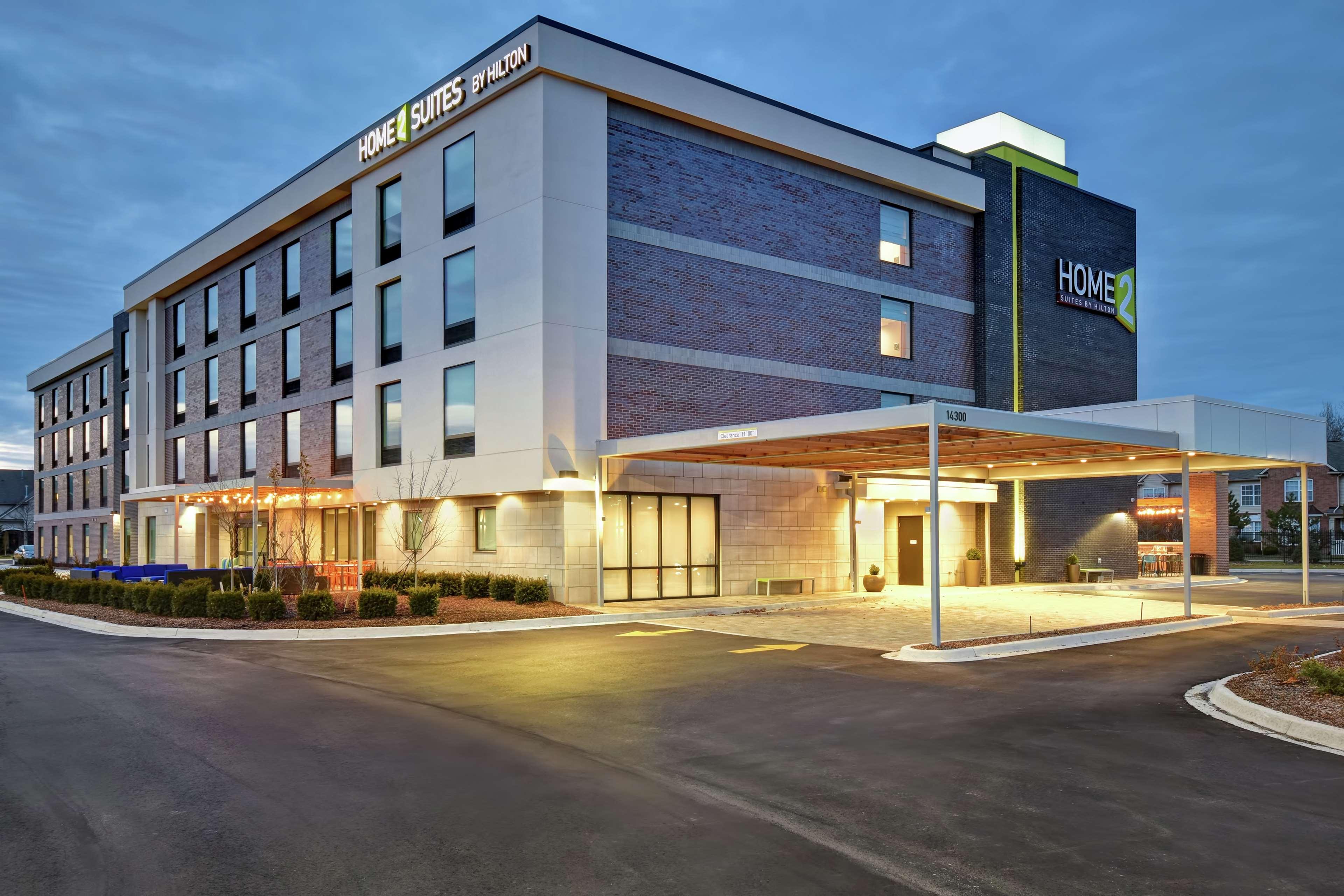 Home2 Suites By Hilton Taylor Detroit Exterior photo